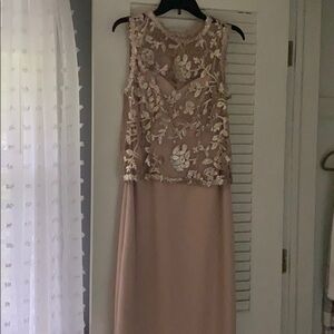 Gorgeous gold tahari dress